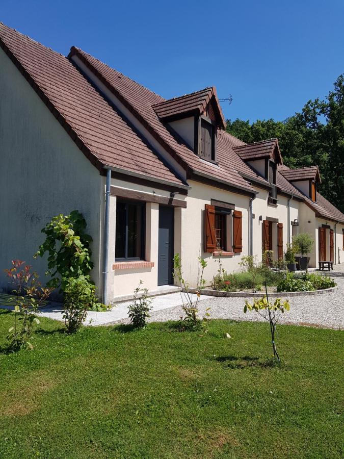 Le Clos De La Deesse La Ferte-Saint-Cyr Exterior photo